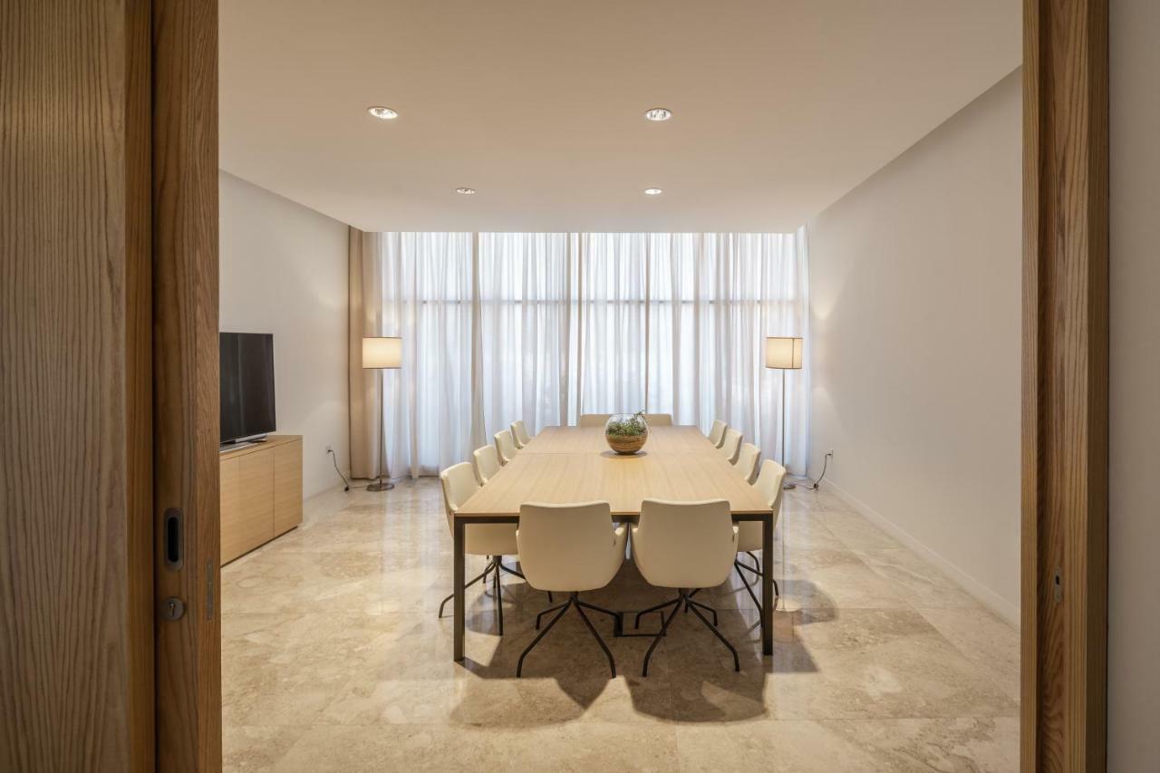 Delta Hotel Apartments Kuwait City Exterior photo Meeting room